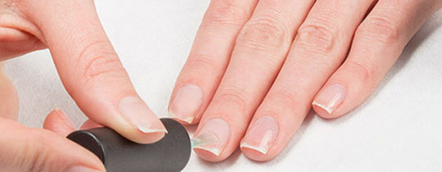 укрепление ногтей каучуковой базой