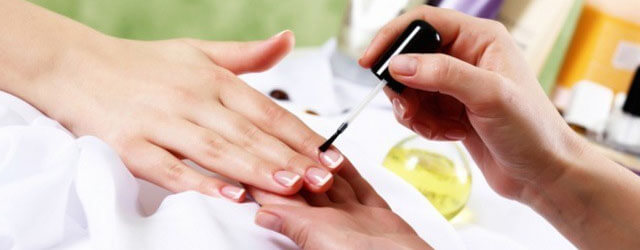 укрепление ногтей лаком