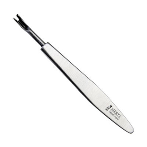 Mertz (Мерц) Нож для кутикулы A124