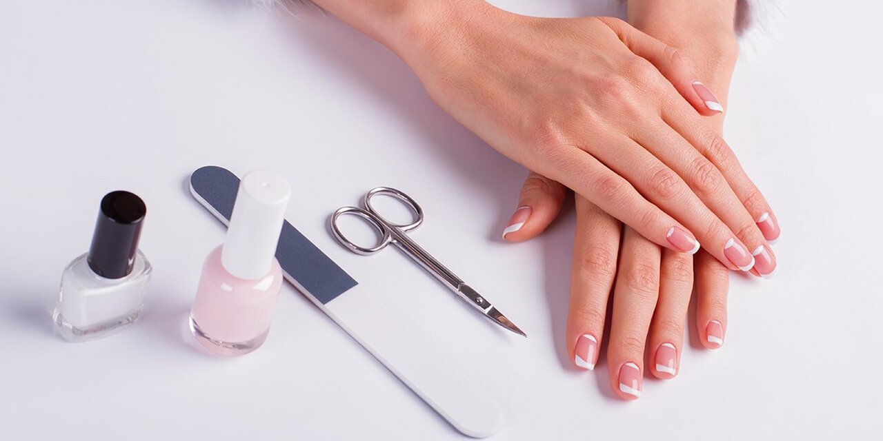 Какие разновидности маникюра вы знаете? Какие разновидности маникюра вы знаете?