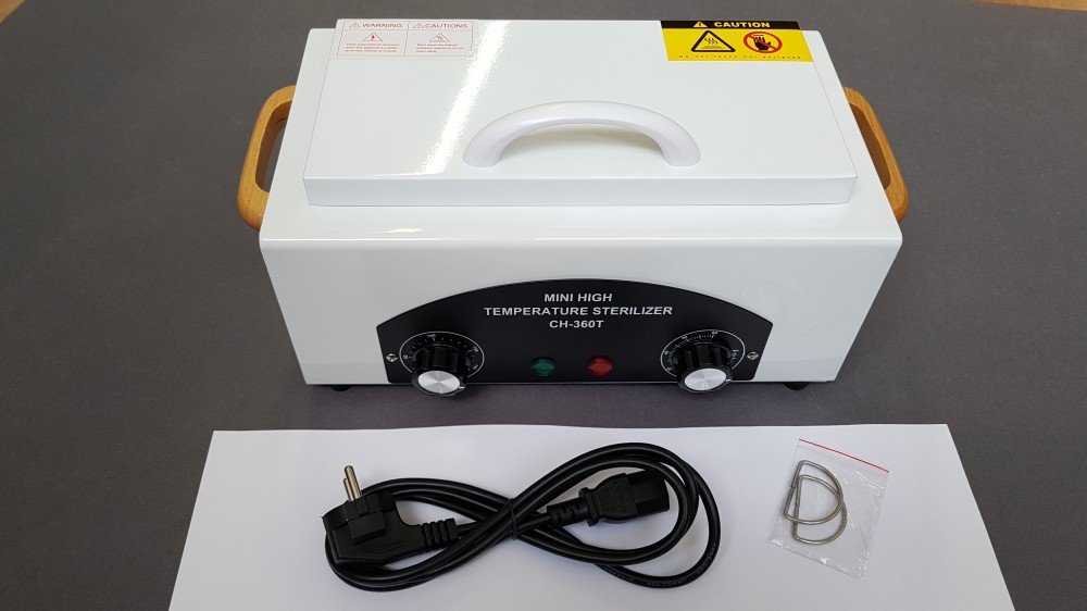 Модель CH-360t с деревянными ручками и резиновыми ножками