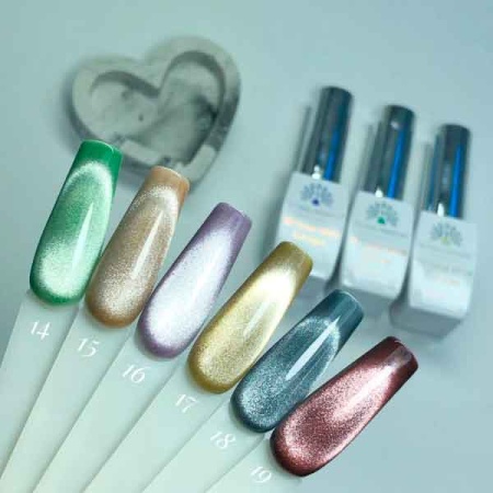 Гель-лаки Global Fashion Cat Eyes 3D Snow White 18, 8 мл